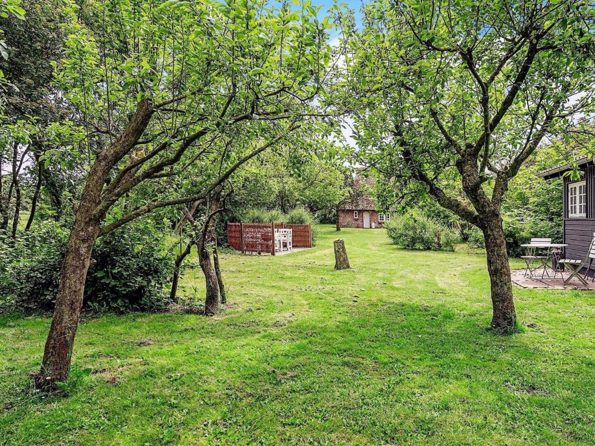 4 Person Holiday Home In T Nder Tønder Dış mekan fotoğraf