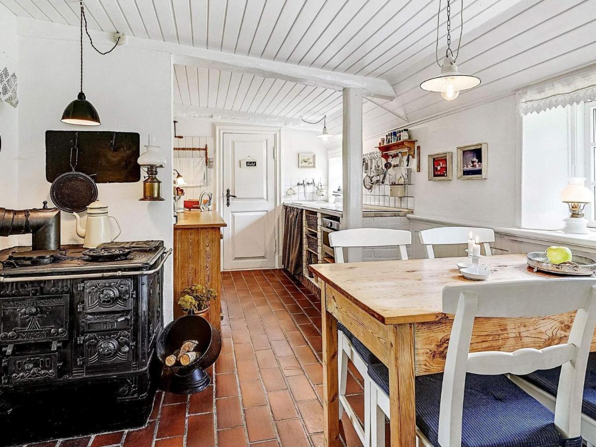 4 Person Holiday Home In T Nder Tønder Dış mekan fotoğraf