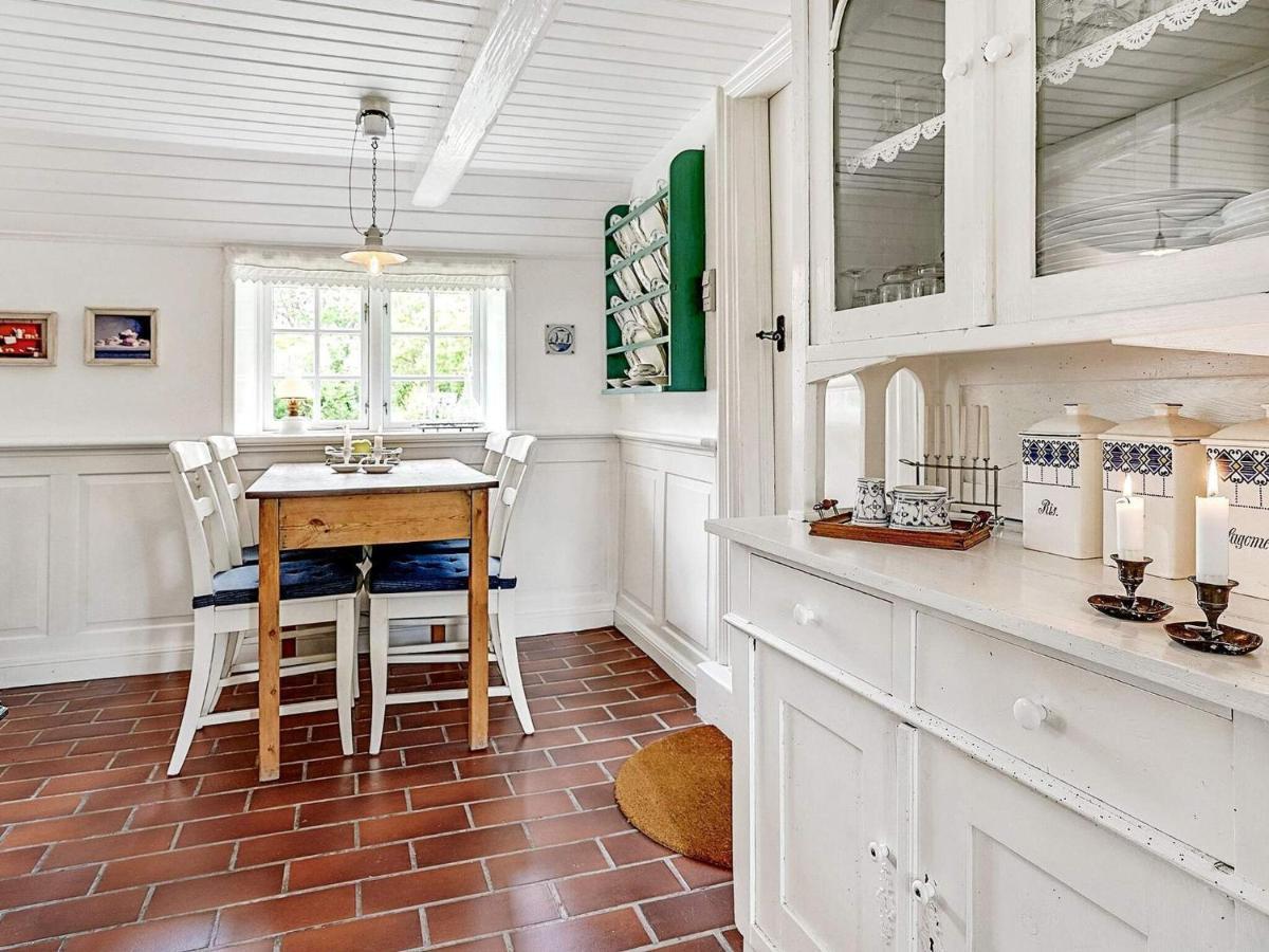 4 Person Holiday Home In T Nder Tønder Dış mekan fotoğraf
