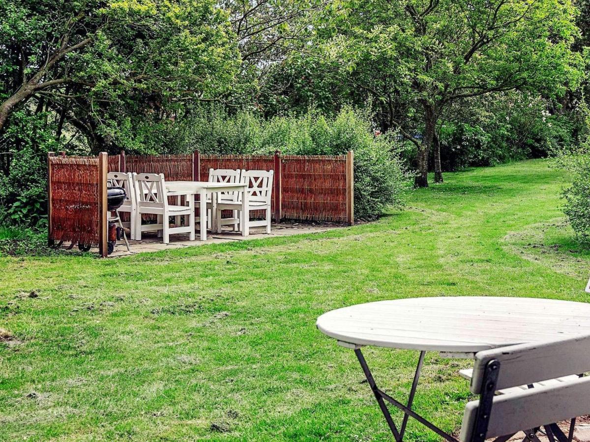 4 Person Holiday Home In T Nder Tønder Dış mekan fotoğraf